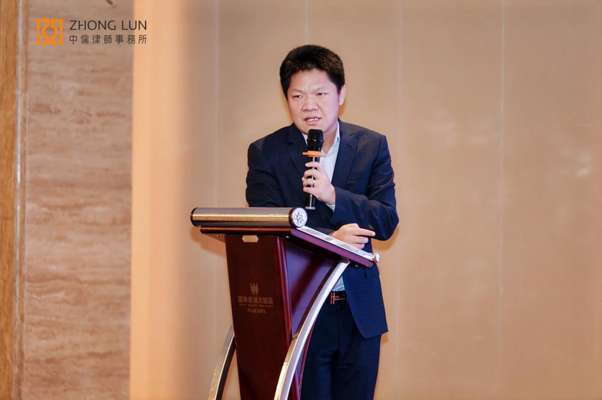 1765940507180060274.jpg 1765940507180060274.jpg